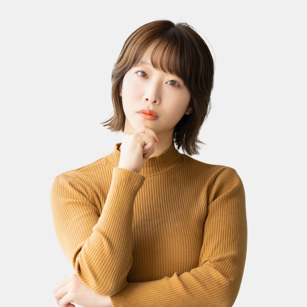 悩んでいる女性